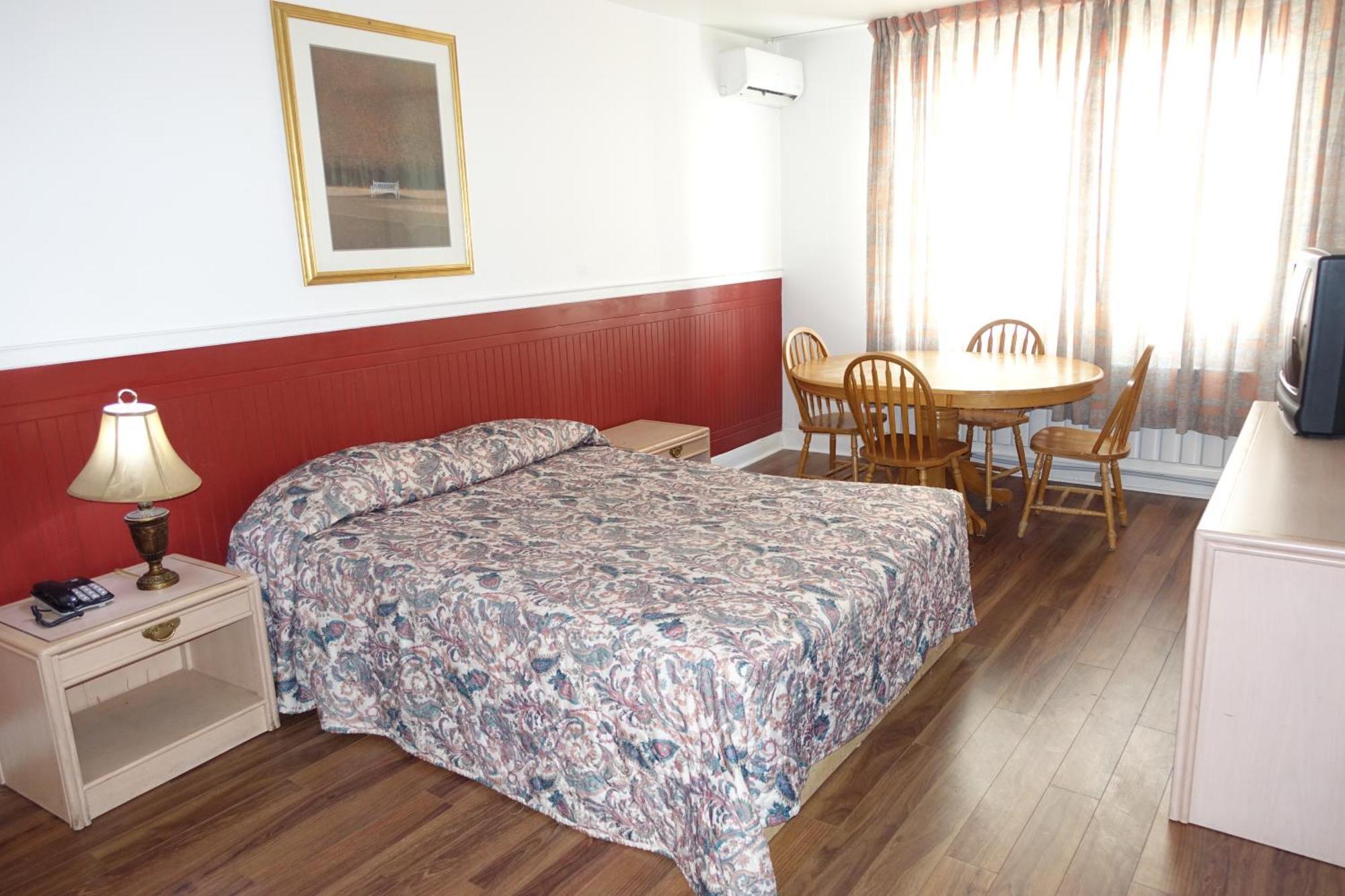 Motel Pierre Монреаль Номер фото